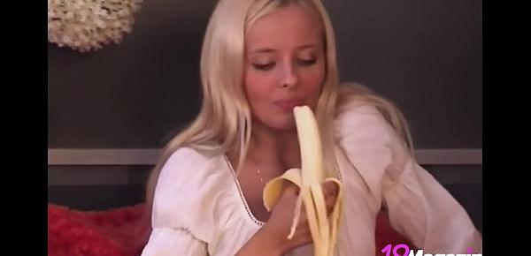  Pervy Blondie Paris Tale Eats Banana And Plays With Her Pussy!